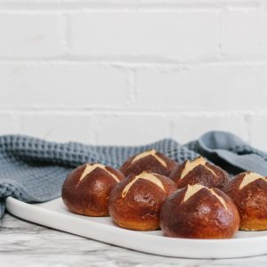 Pretzel Buns